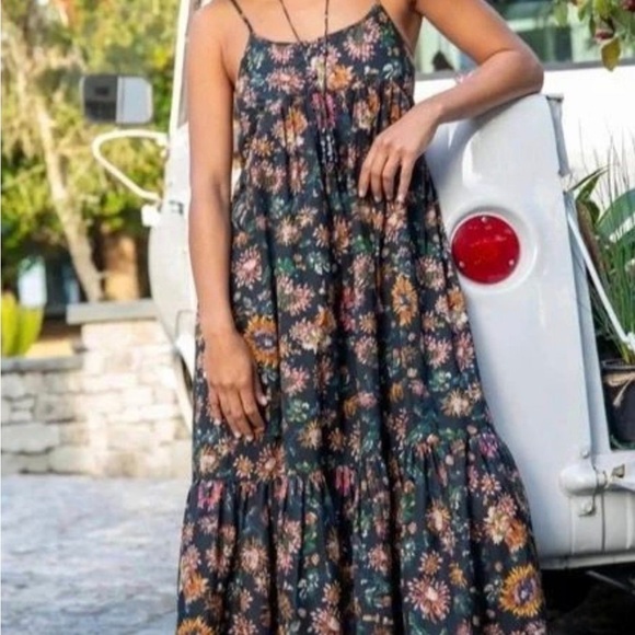 NATURAL LIFE Dresses & Skirts - Natural Life Floral Maxi Dress - Black and Multicolor M